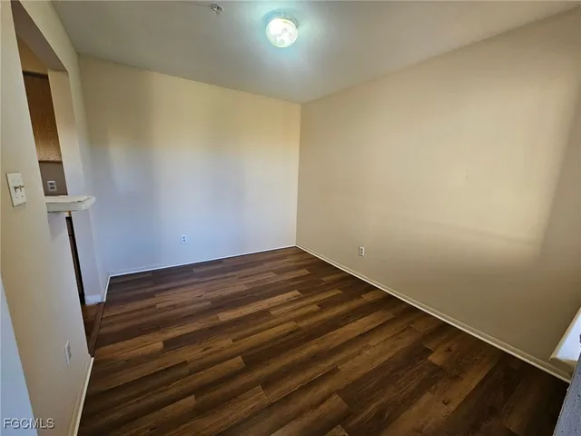 $1,000 | 2875 Winkler Avenue, Unit 518, Fort Myers, FL 33916