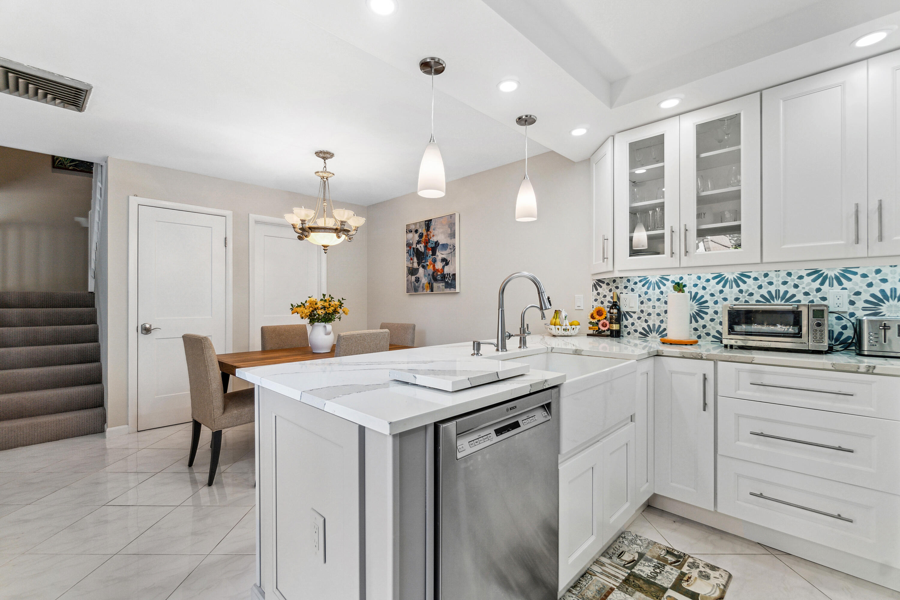 2906 29th Court Jupiter, FL 33477 - Photo 15 of 31 016-290629thCourt-Jupiter-FL-33477-FULL