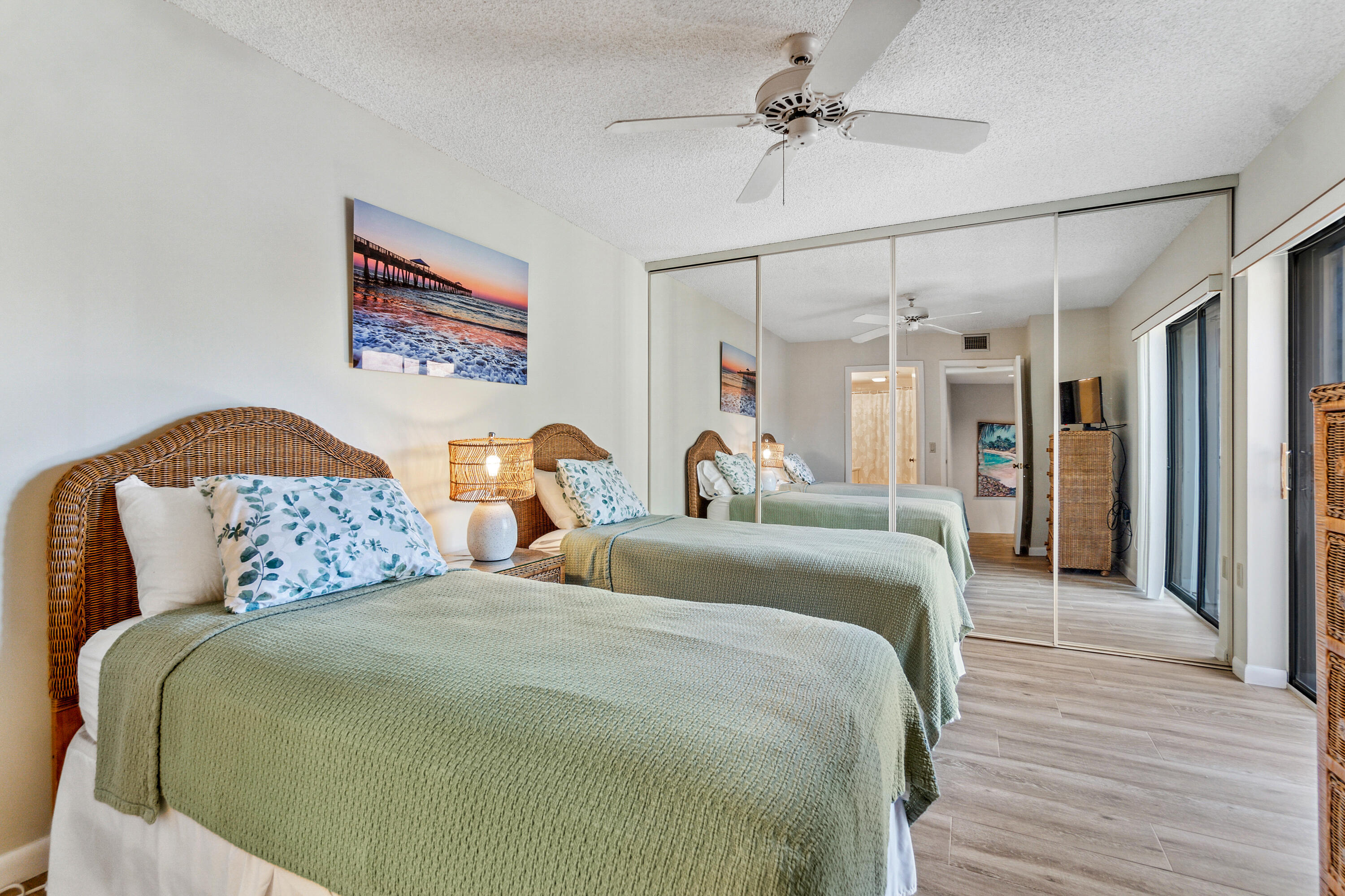 2906 29th Court Jupiter, FL 33477 - Photo 23 of 31 019-290629thCourt-Jupiter-FL-33477-FULL