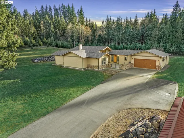 $1,599,000 | 52135 East Terra Fern Drive, Sandy, OR 97055