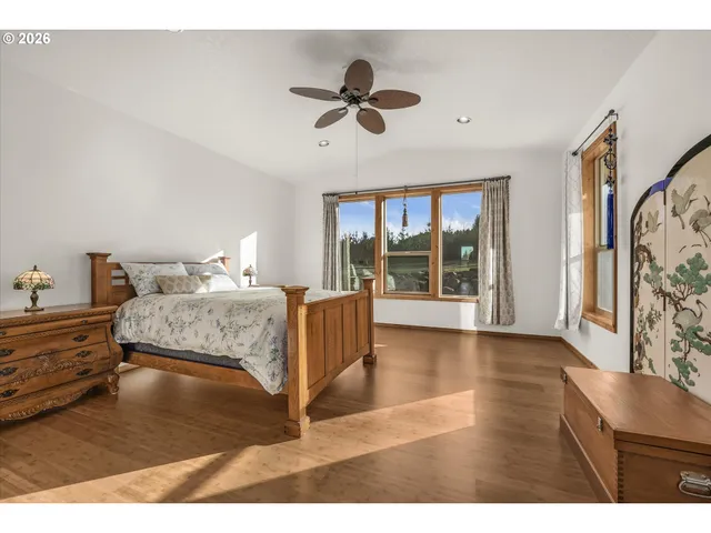 $1,599,000 | 52135 East Terra Fern Drive, Sandy, OR 97055