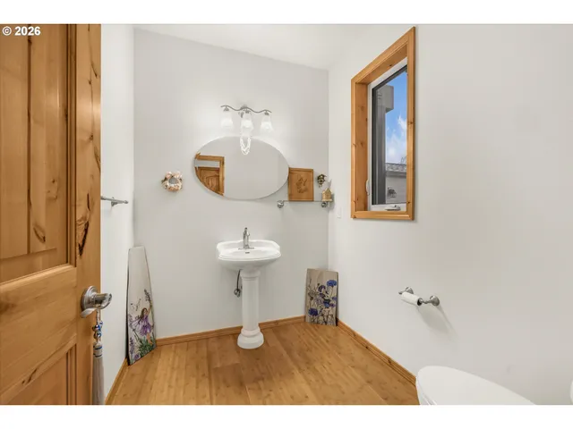 $1,599,000 | 52135 East Terra Fern Drive, Sandy, OR 97055