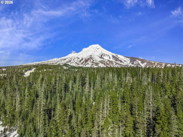 $1,599,000 | 52135 East Terra Fern Drive, Sandy, OR 97055