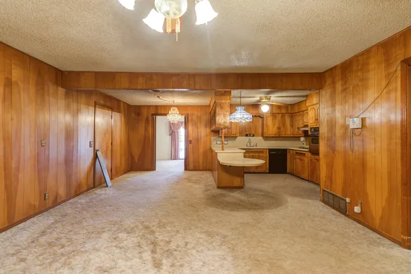 $169,000 | 111 East 13th Street, Littlefield, TX 79339