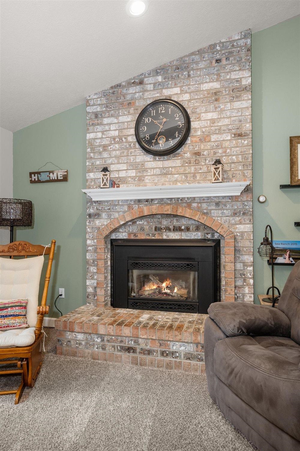 19505 North Newport Road Colbert, WA 99005 - Photo 13 of 50