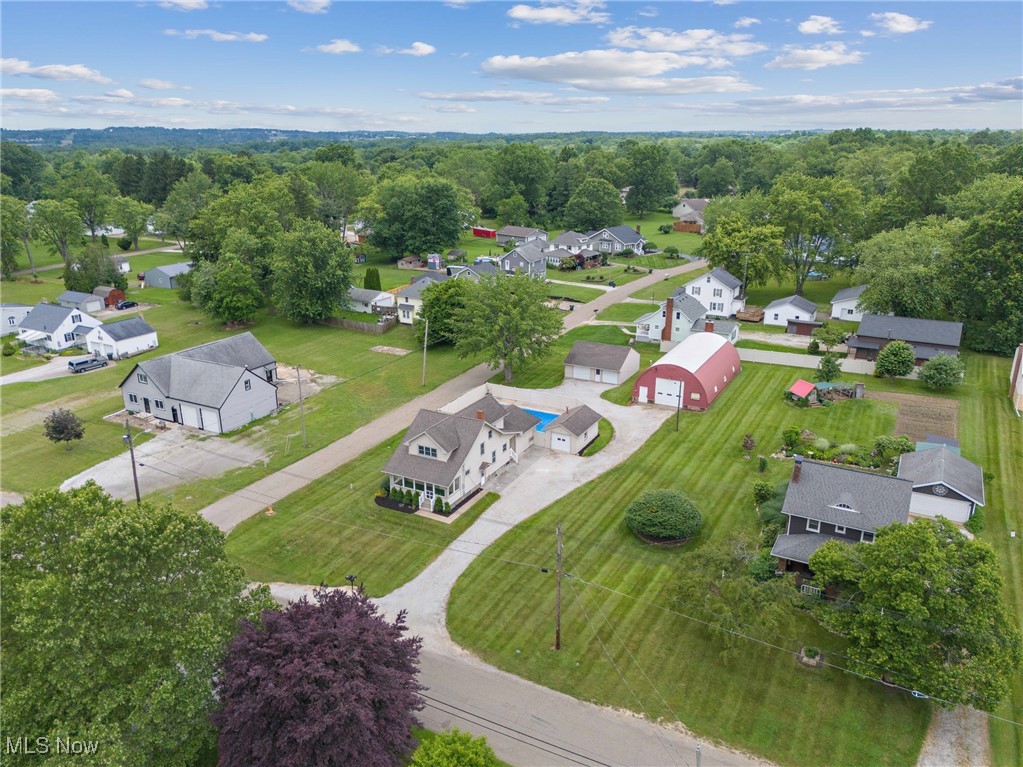 11861 Moffit Road Southwest Massillon, OH 44647 - Photo 5 of 40 Gallery Image 5
