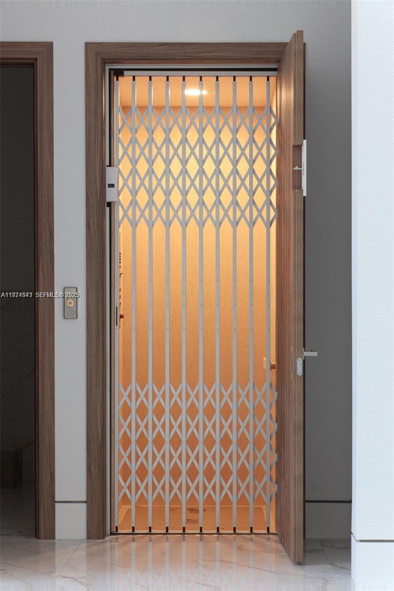 5903 Southwest 54th Court Davie, FL 33314 - Photo 37 of 47