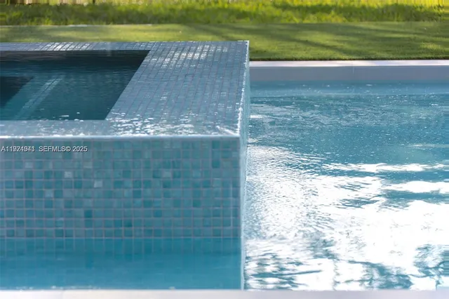 $3,850,000 | 5903 Southwest 54th Court, Davie, FL 33314