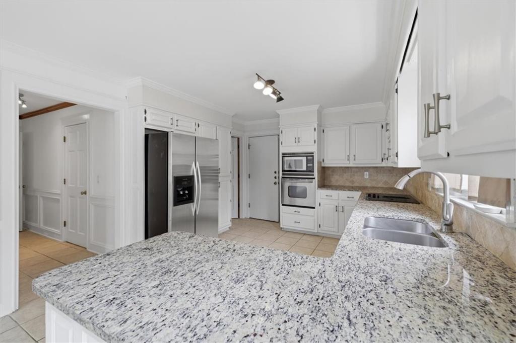 1826 Hermitage Place Decatur, GA 30033 - Photo 14 of 41 Gallery Image 14