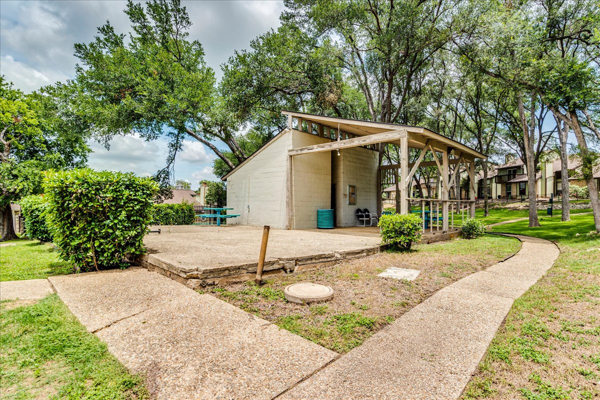 1720 Timber Ridge Road, Unit 166 Austin, TX 78741 - Photo 21 of 25