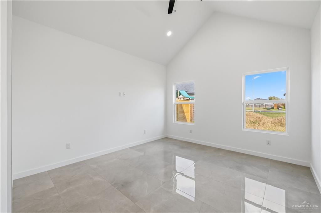 2709 East Pecos Road Edinburg, TX 78542 - Photo 11 of 24