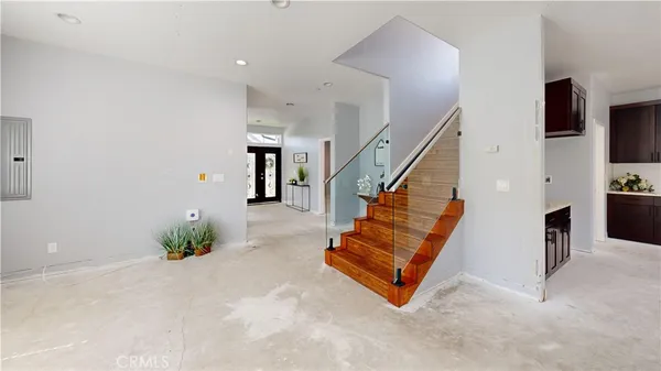 an empty room with windows