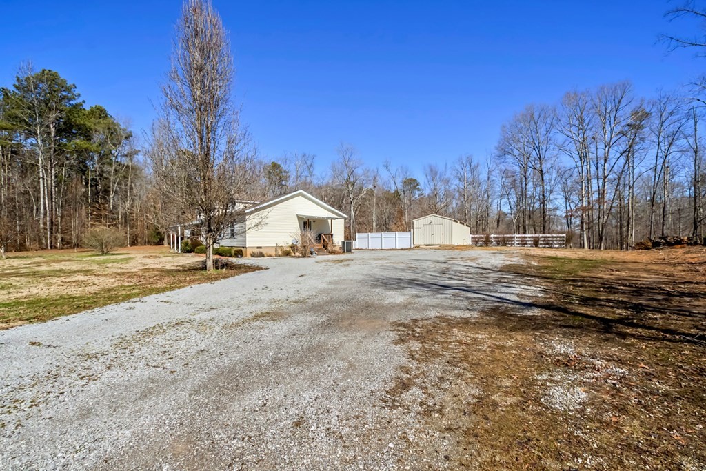 610 Holly Glen Road Decatur, TN 37322 - Photo 37 of 38 Gallery Image 37