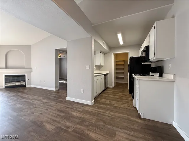 $1,250 | 7885 West Flamingo Road, Unit 2153, Las Vegas, NV 89147