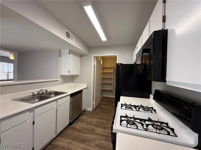 $1,250 | 7885 West Flamingo Road, Unit 2153, Las Vegas, NV 89147