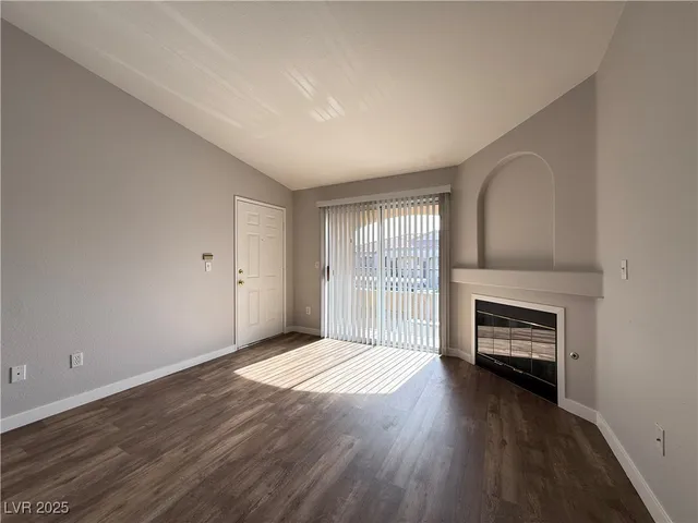 $1,250 | 7885 West Flamingo Road, Unit 2153, Las Vegas, NV 89147