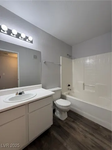 $1,250 | 7885 West Flamingo Road, Unit 2153, Las Vegas, NV 89147