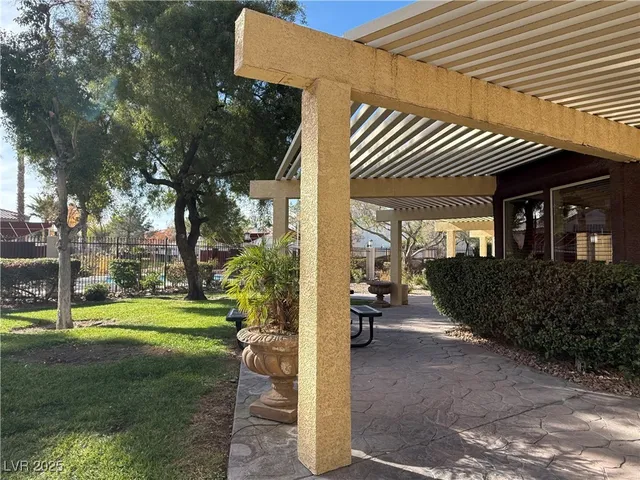$1,250 | 7885 West Flamingo Road, Unit 2153, Las Vegas, NV 89147