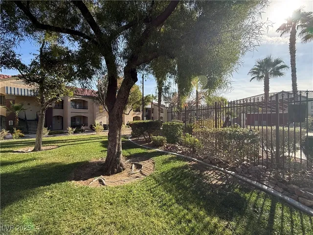 $1,250 | 7885 West Flamingo Road, Unit 2153, Las Vegas, NV 89147