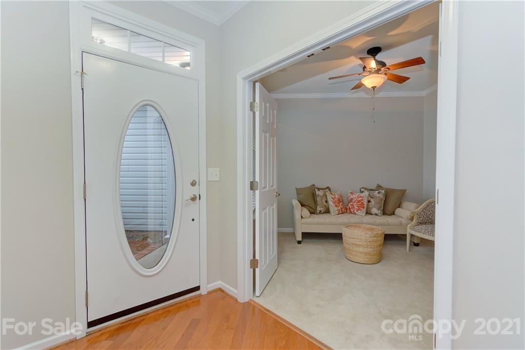 351 Garnet Court Fort Mill, SC 29708 - Photo 3 of 29