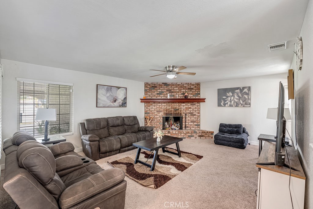 2965 East Mirada Road Highland, CA 92346 - Photo 9 of 29