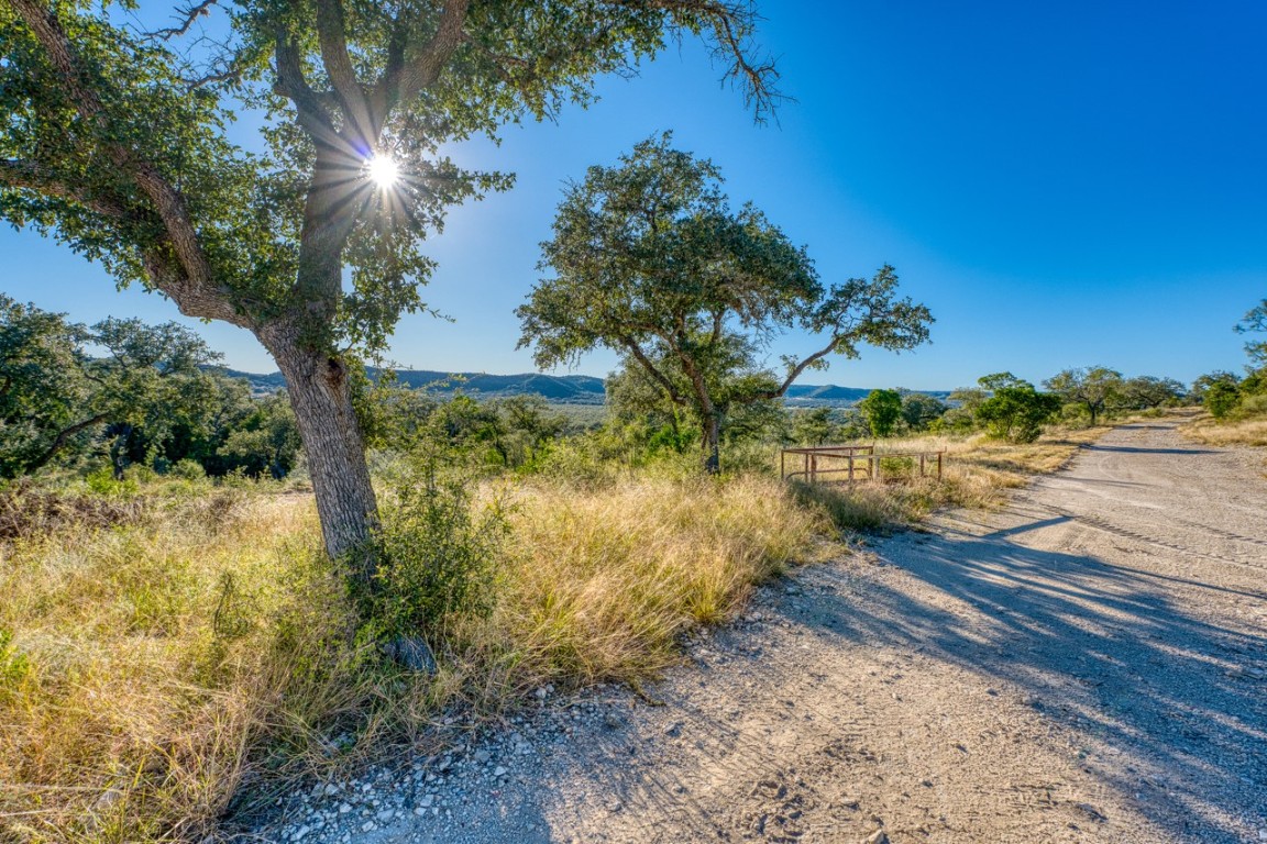 32901 Highway 55 Uvalde, TX 78801 - Photo 21 of 37
