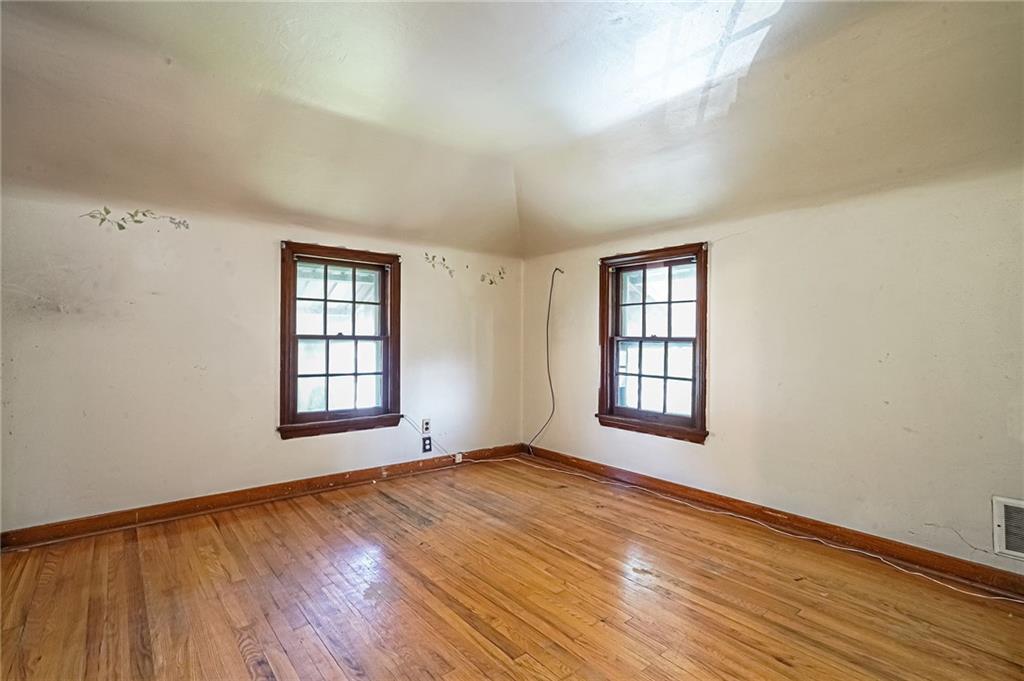 1035 McCoy Road McKees Rocks, PA 15136 - Photo 21 of 29 2