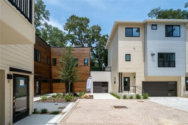a outdoor view with a sitting space