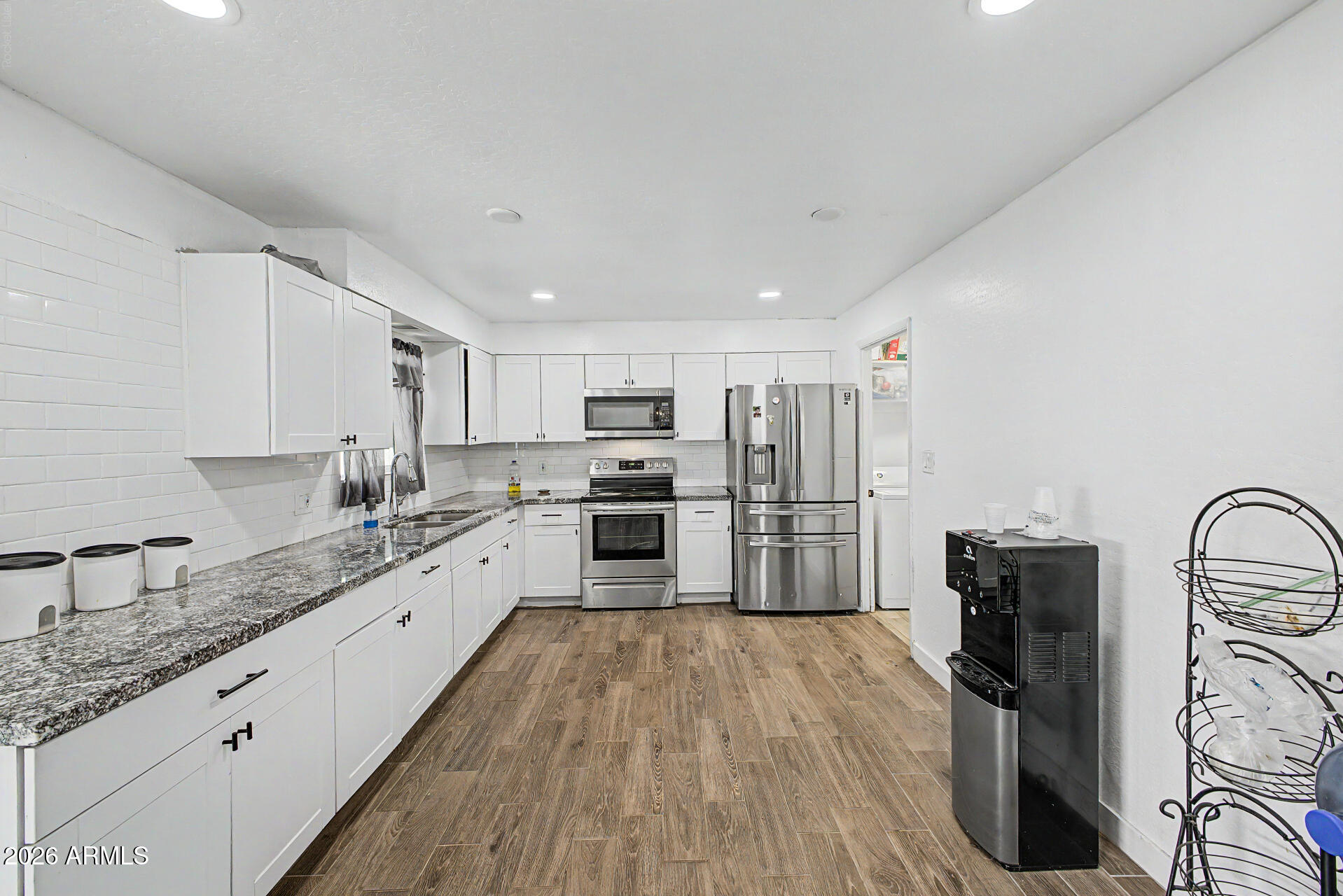 4923 West Granada Road Phoenix, AZ 85035 - Photo 15 of 32 11 - Granada