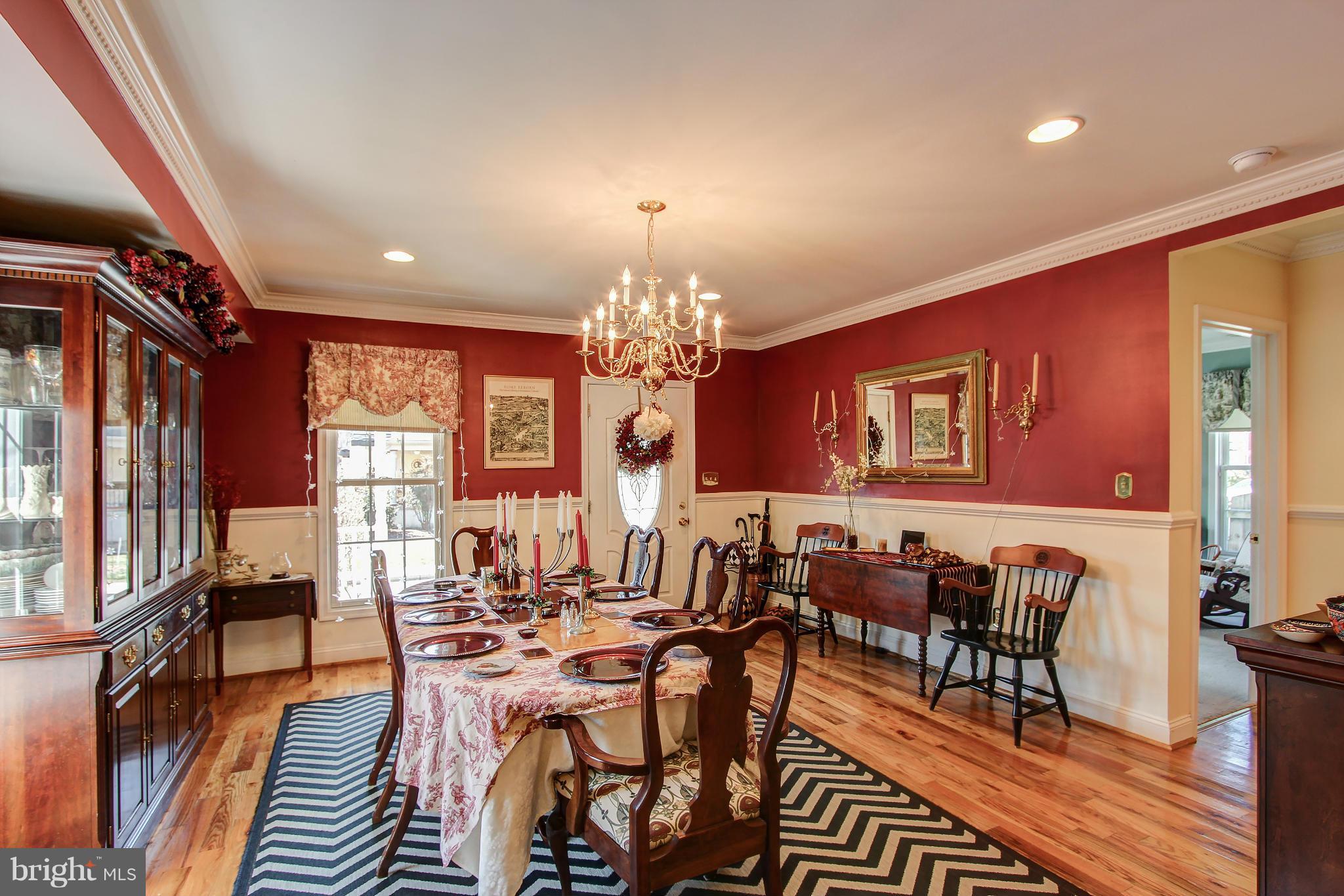 701 Ritchie Avenue Silver Spring, MD 20910 - Photo 3 of 30 Dining Room