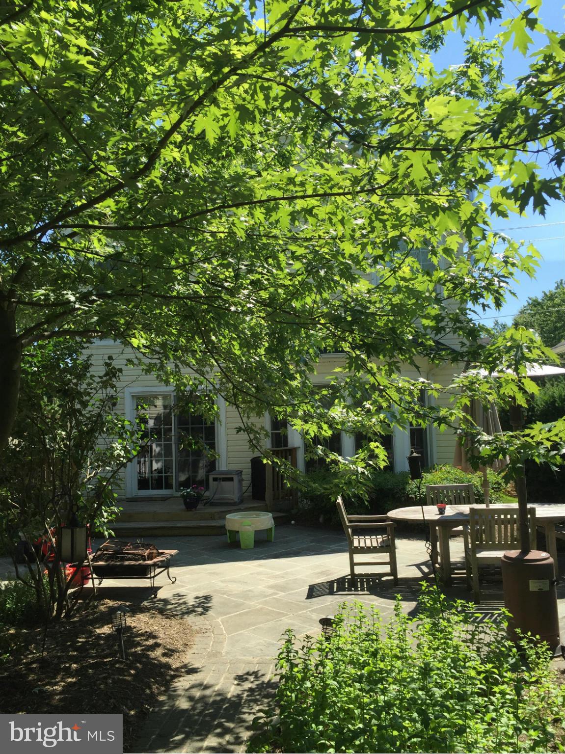 701 Ritchie Avenue Silver Spring, MD 20910 - Photo 26 of 30 Exterior (General)