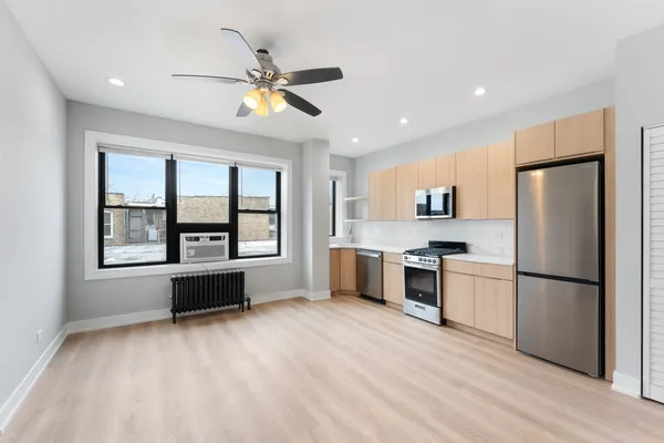 $1,546 | 1546 West Jonquil Terrace, Unit 204, Chicago, IL 60626