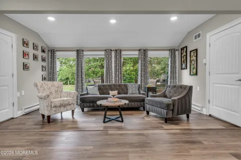 $630,000 | 10 Danbury Court, Red Bank, NJ 07701