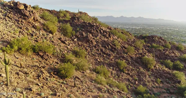 $2,500,000 | 5900 East Cholla Lane, Scottsdale, AZ 85251
