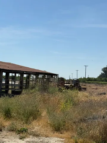 $950,000 | 23172 Robertson Boulevard, Chowchilla, CA 93610