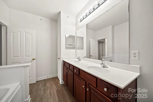 $293,900 | 17113 Doe Valley Court, Cornelius, NC 28031