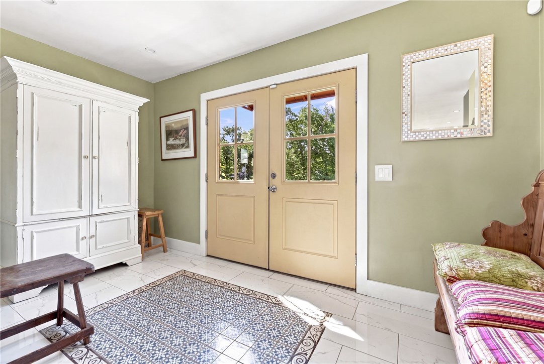 224 Greenhouse Road Coventry, RI 02827 - Photo 6 of 50