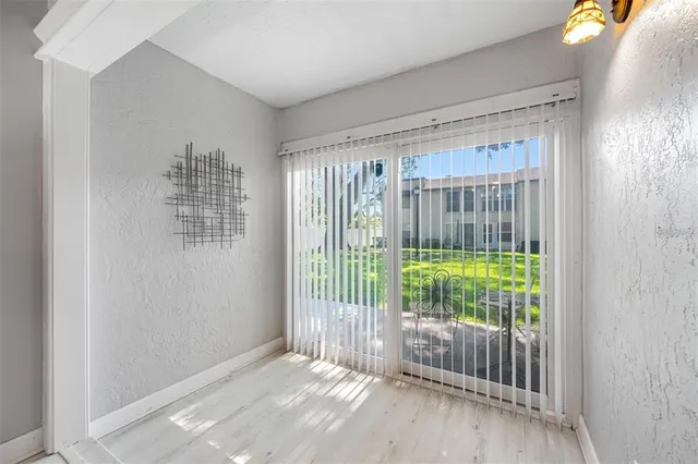 $169,900 | 1100 East Bay Drive, Unit 82, Largo, FL 33770