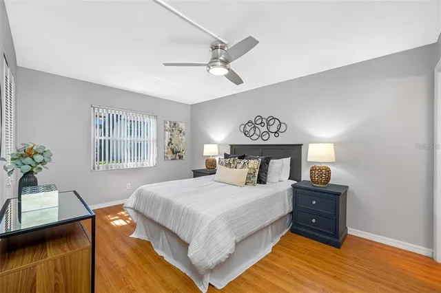 $169,900 | 1100 East Bay Drive, Unit 82, Largo, FL 33770