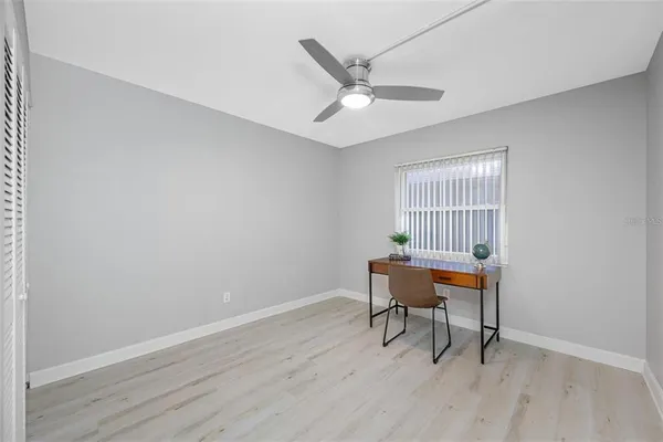 $165,000 | 1100 East Bay Drive, Unit 82, Largo, FL 33770