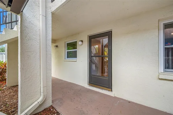 $165,000 | 1100 East Bay Drive, Unit 82, Largo, FL 33770