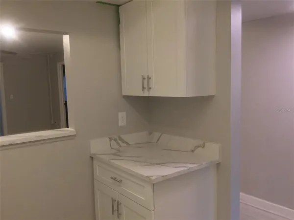 $165,000 | 1100 East Bay Drive, Unit 82, Largo, FL 33770