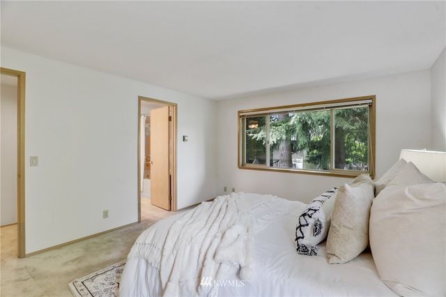 $559,500 | 10221 Northeast 138th Place, Unit D3, Kirkland, WA 98034