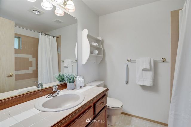 $559,500 | 10221 Northeast 138th Place, Unit D3, Kirkland, WA 98034