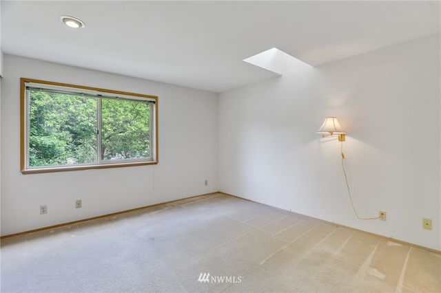 $559,500 | 10221 Northeast 138th Place, Unit D3, Kirkland, WA 98034