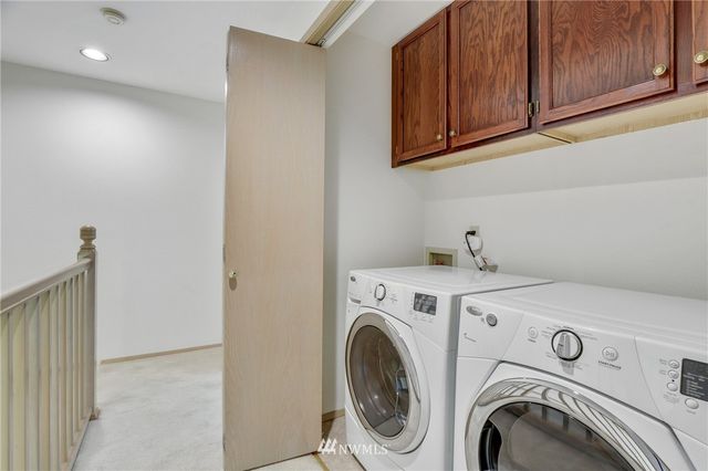 $559,500 | 10221 Northeast 138th Place, Unit D3, Kirkland, WA 98034