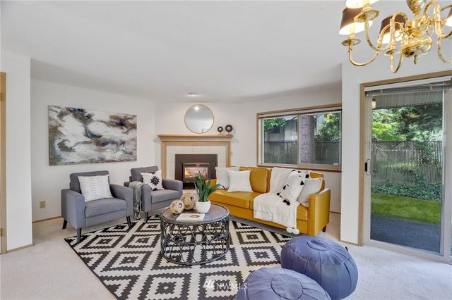 $559,500 | 10221 Northeast 138th Place, Unit D3, Kirkland, WA 98034