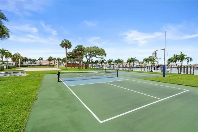 $729,900 | 10701 South Ocean Drive, Unit 827, Jensen Beach, FL 34957