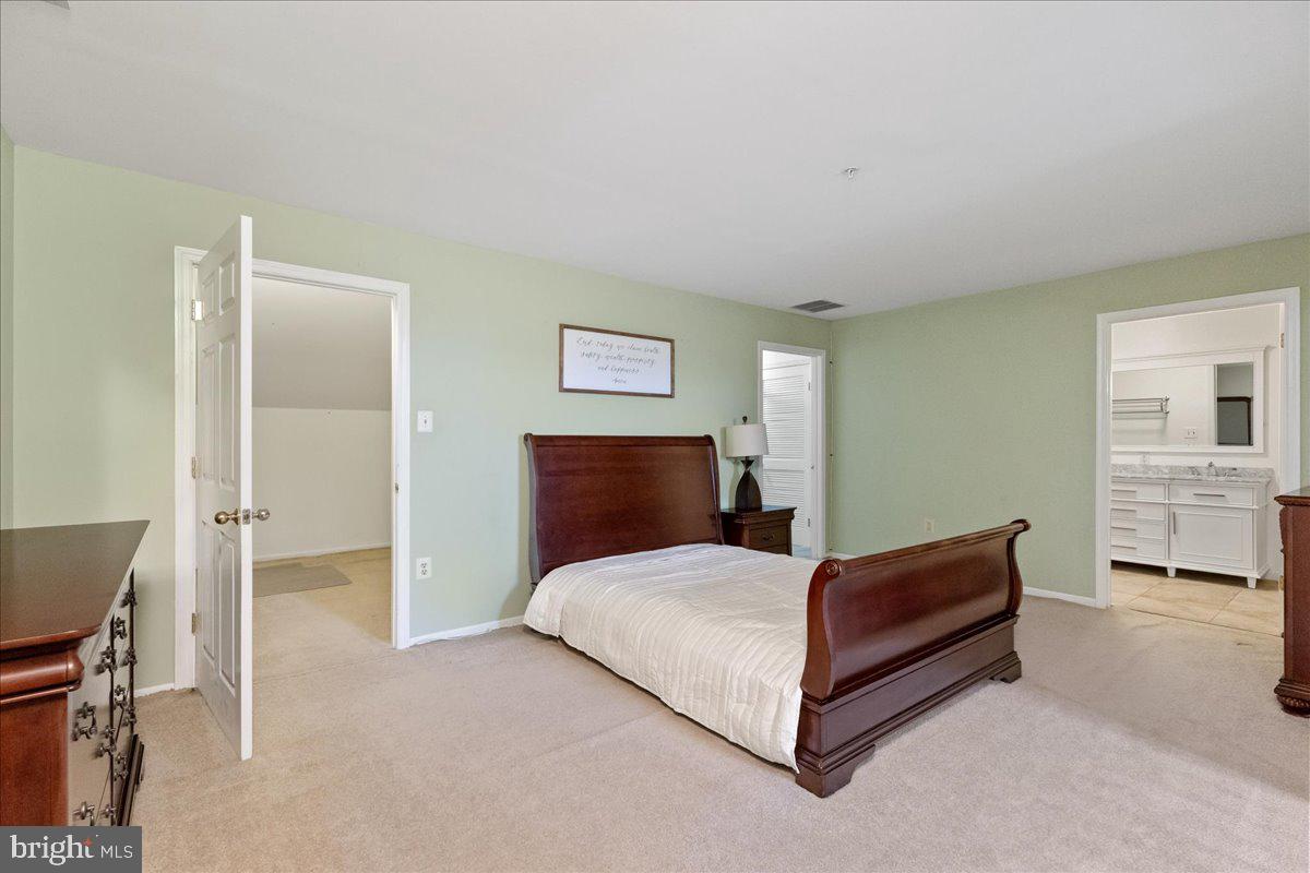 326 Brickhouse Road Princeton, NJ 08540 - Photo 17 of 22