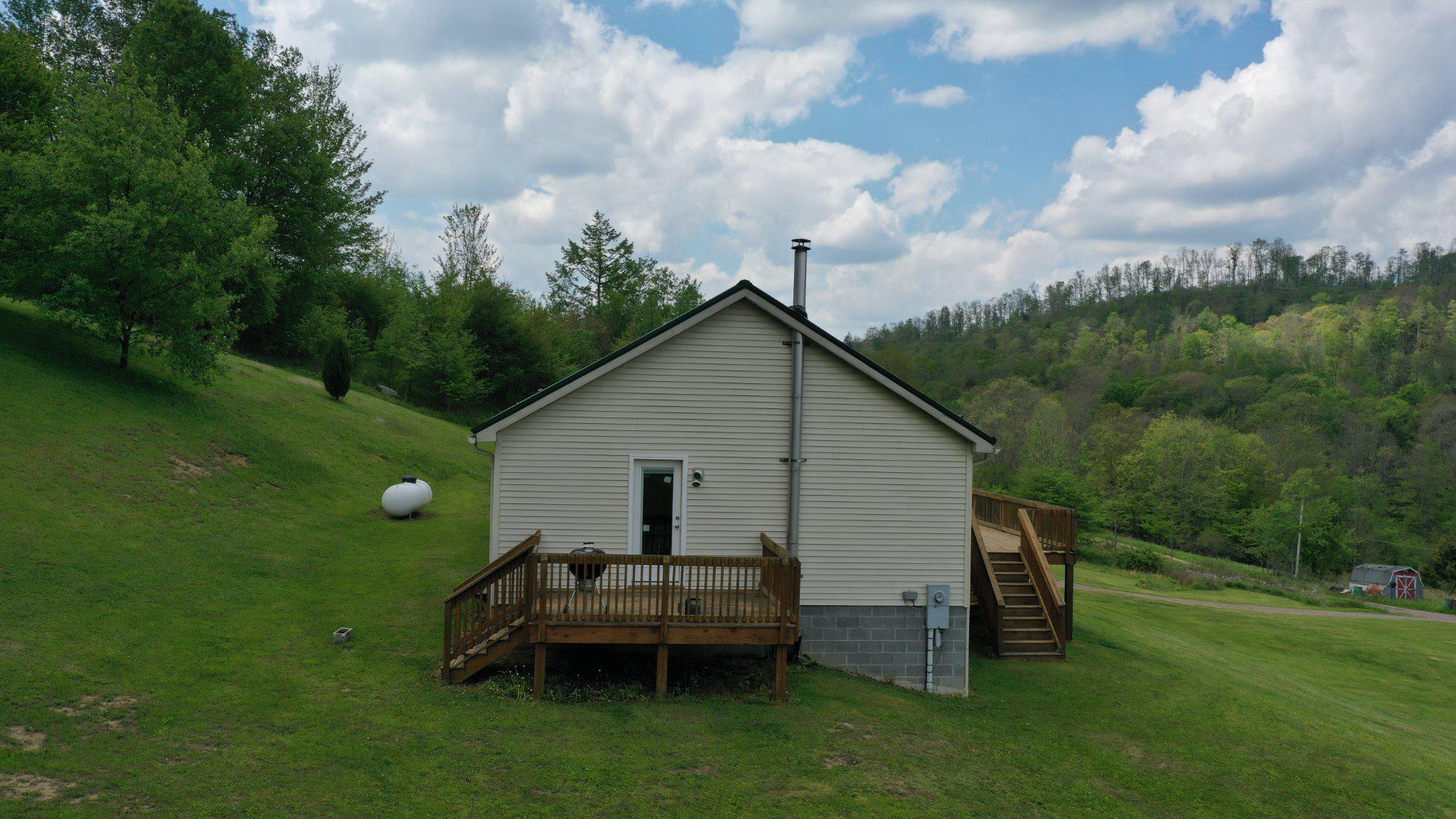 99 Wilt Road Grantsville, MD 21536 - Photo 39 of 56 Exterior Side view of home